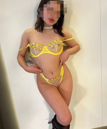 Огненная штучка приглашает тебя в удивительный мир наслаждений и страсти. Готова побаловать тебя своими нежными прикосновениями и страстными поцелуями. Встреча со мной станет для тебя настоящим подарком! 5950, 22 года